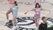 😀经典服装!三上悠亚此前和台湾省啦啦队美女一起应援!