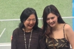 泳坛美女刘湘现场观战海牛vs玉昆，曾在青岛台东六路小学读书